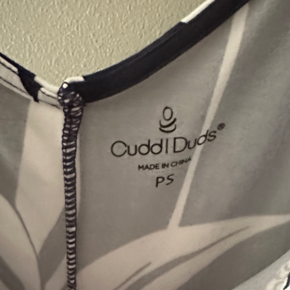 Cuddl Duds Navy And White Leaf Print Jumpsuit - image 6